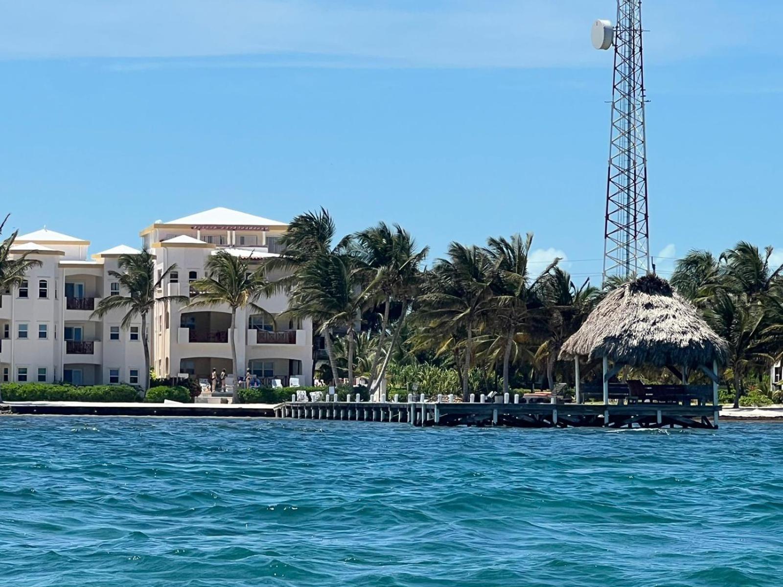 Miramar Villas Resort San Pedro  Exterior foto
